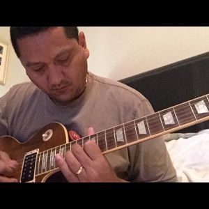 Meet your Posher, Hugo